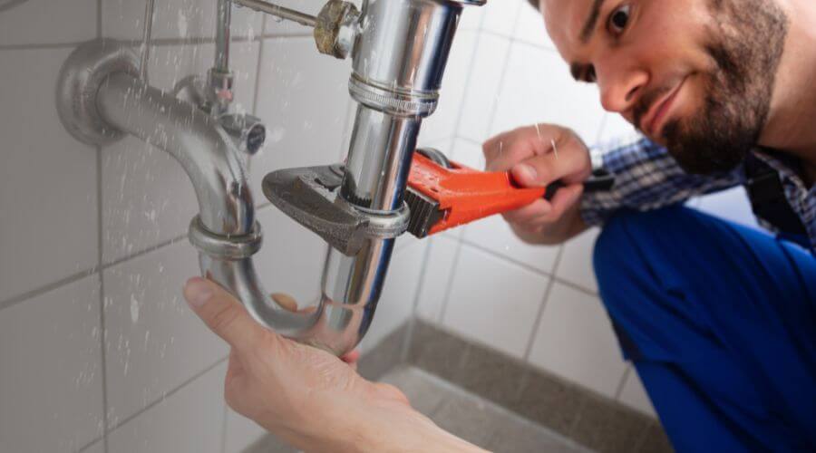 Professional Tankless Water Heater Installation in Saint Jo, TX